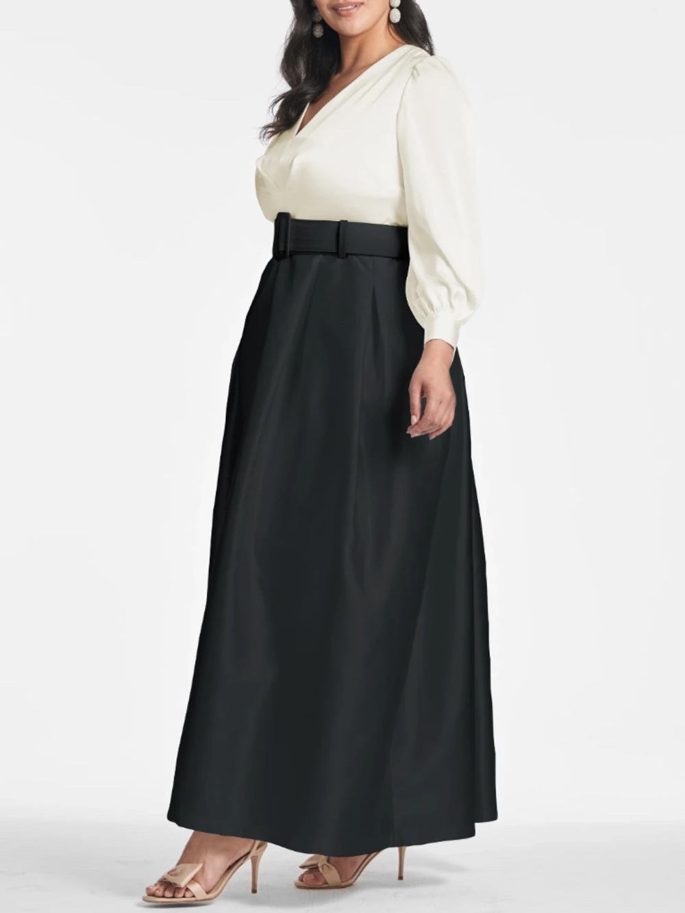$895 Sachin & Babi Zoe V-Neck Belted Long Sleeve Gown Maxi Dress